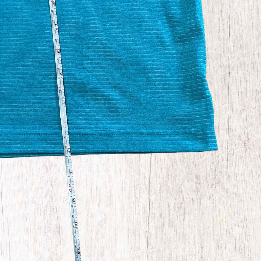Izod Golf Turquoise Light Weight Polo Mens Size L - Picture 4 of 5